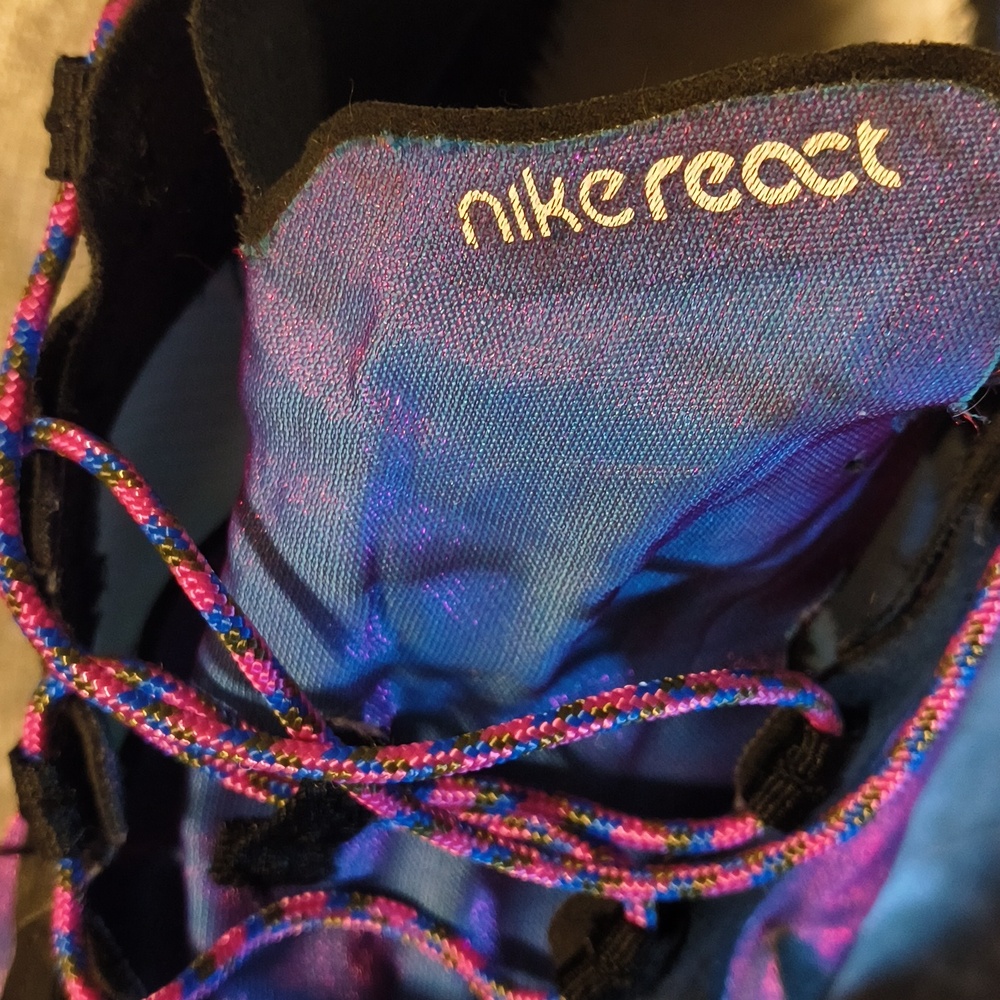Purple Pink Blue Fushia NIKE REACT! YES YES YES! - Picture 2 of 7